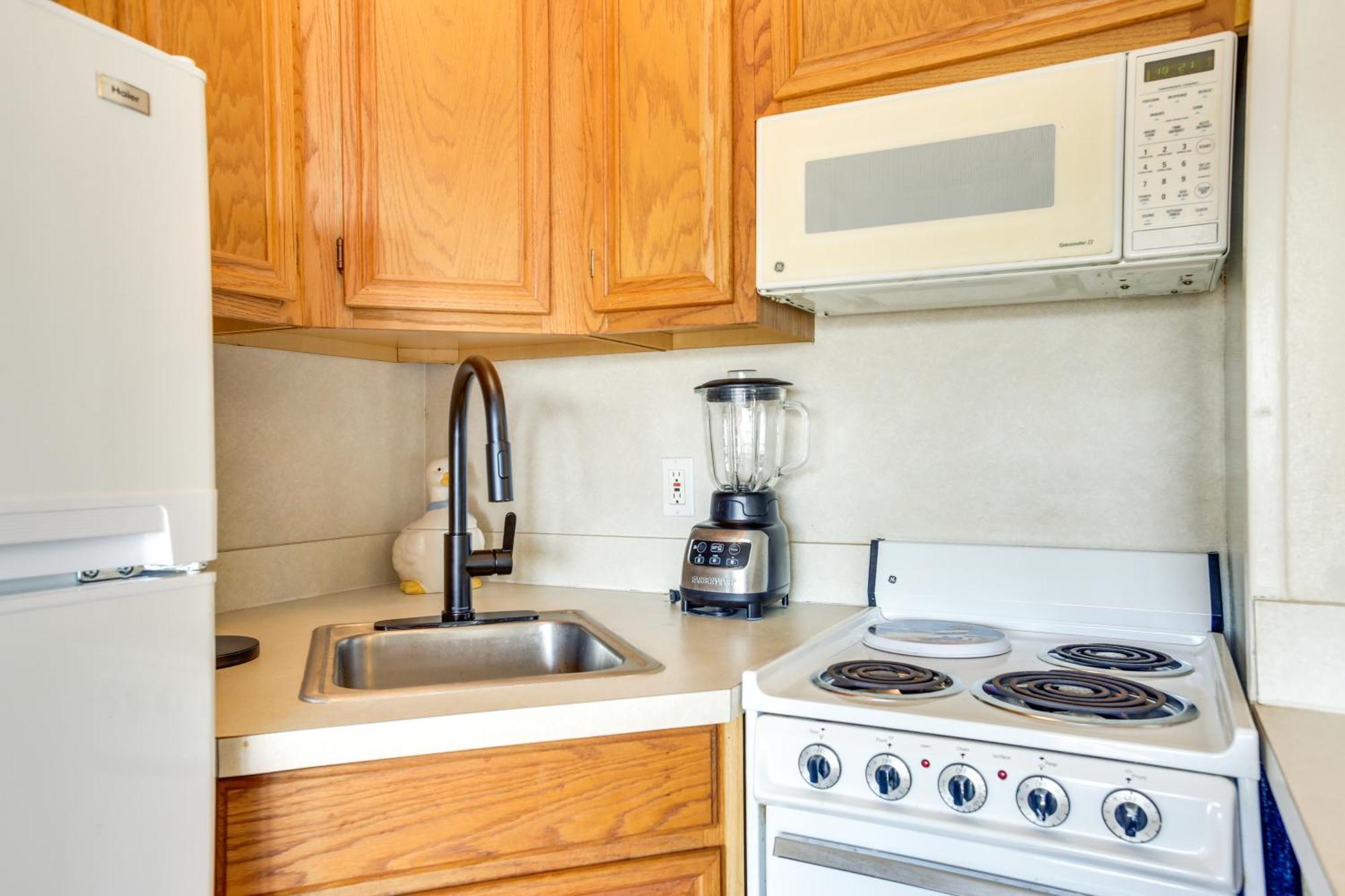 Appartement Galveston Retreat With Balcony And Gulf Views! Extérieur photo